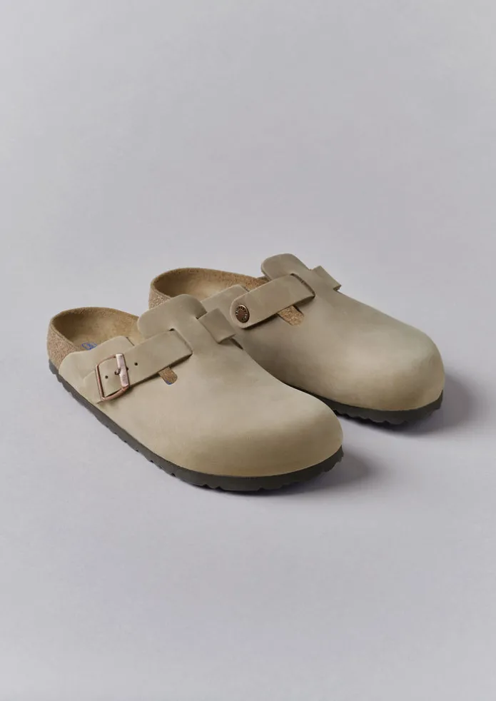 Birkenstock Boston Oiled Leather Clogs