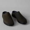 Blundstone Waxed Suede Grip Clogs