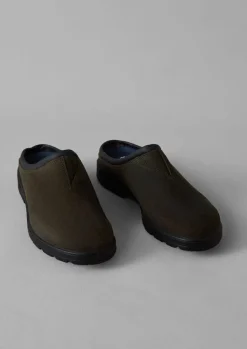 Blundstone Waxed Suede Grip Clogs