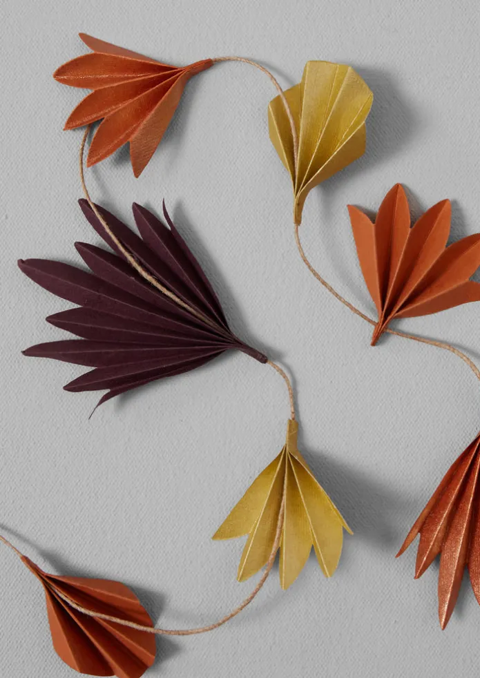 Concertina Petal Paper Garland