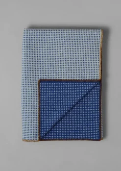 Jacquard Dot Wool Blanket
