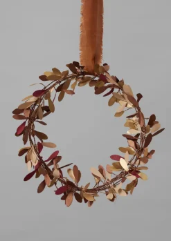 Mistletoe Paper Wreath