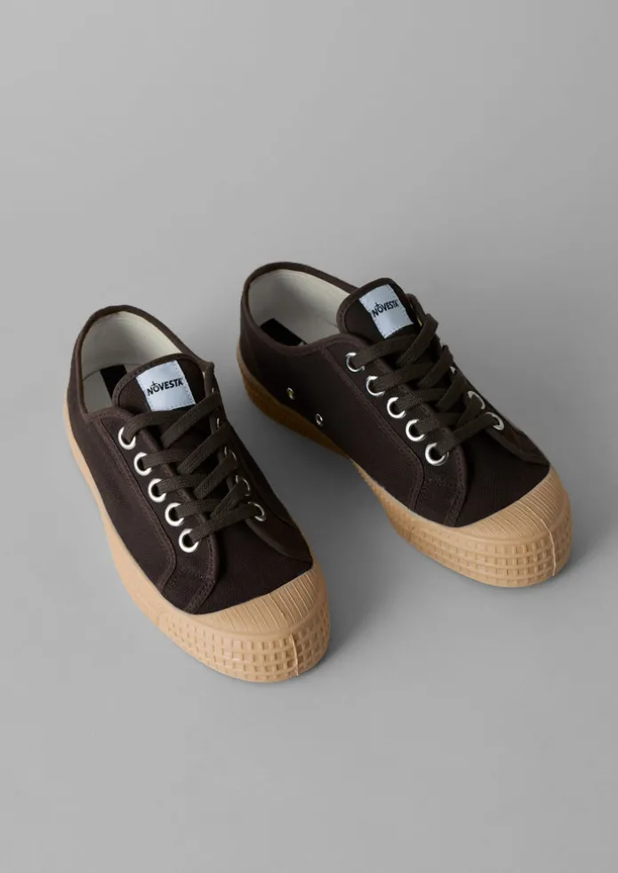 Novesta Star Master Plimsolls