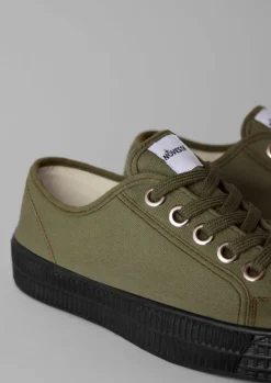 Novesta Star Master Plimsolls