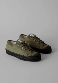 Novesta Star Master Plimsolls