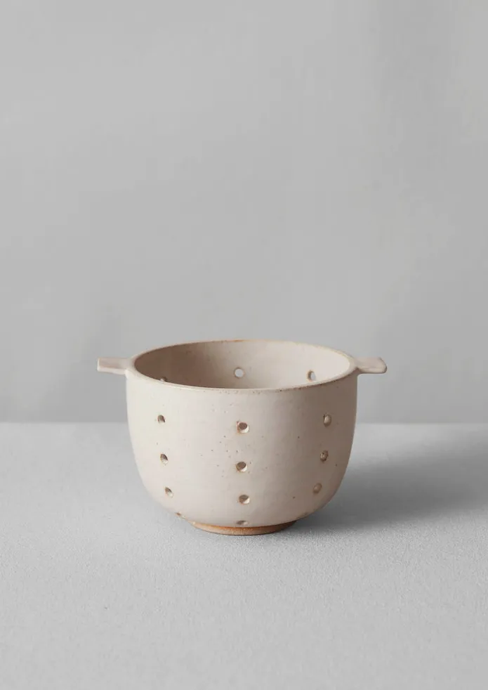 Rebecca Williams Berry Colander