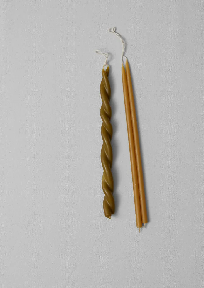 Skar Organics Beeswax Twist Dinner Candle
