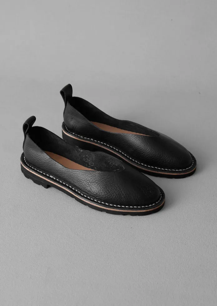 Steve Mono Artisanal Pumps