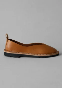 Steve Mono Artisanal Pumps